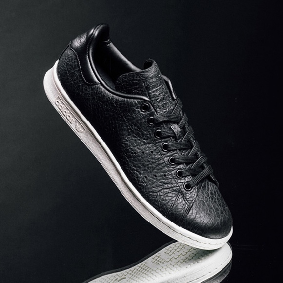 Adidas Stan Smith Sneaker Sz 4.5 mens 5.5 womens